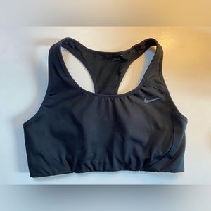Nike MEDIUM support sports bra